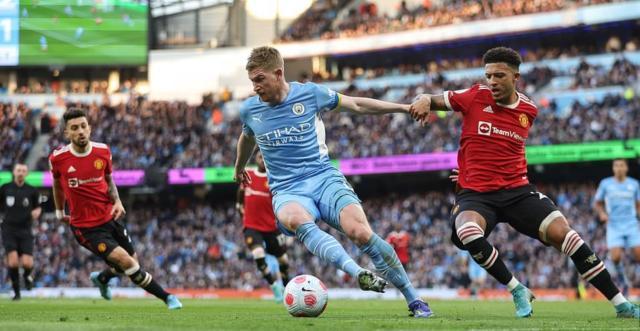 开云体育官网-德布劳内多项数据压曼联全队，瓜帅劝他别太无私